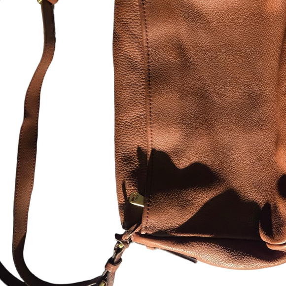 Brown Genuine Leather Fossil Bag with Multiple Compartments - Picture 5 of 6